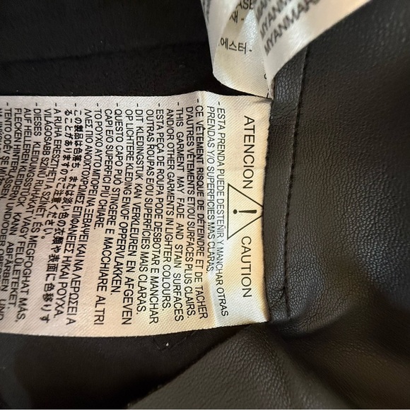 Zara women’s high waisted black vegan leather dress pants size Medium - Picture 10 of 11